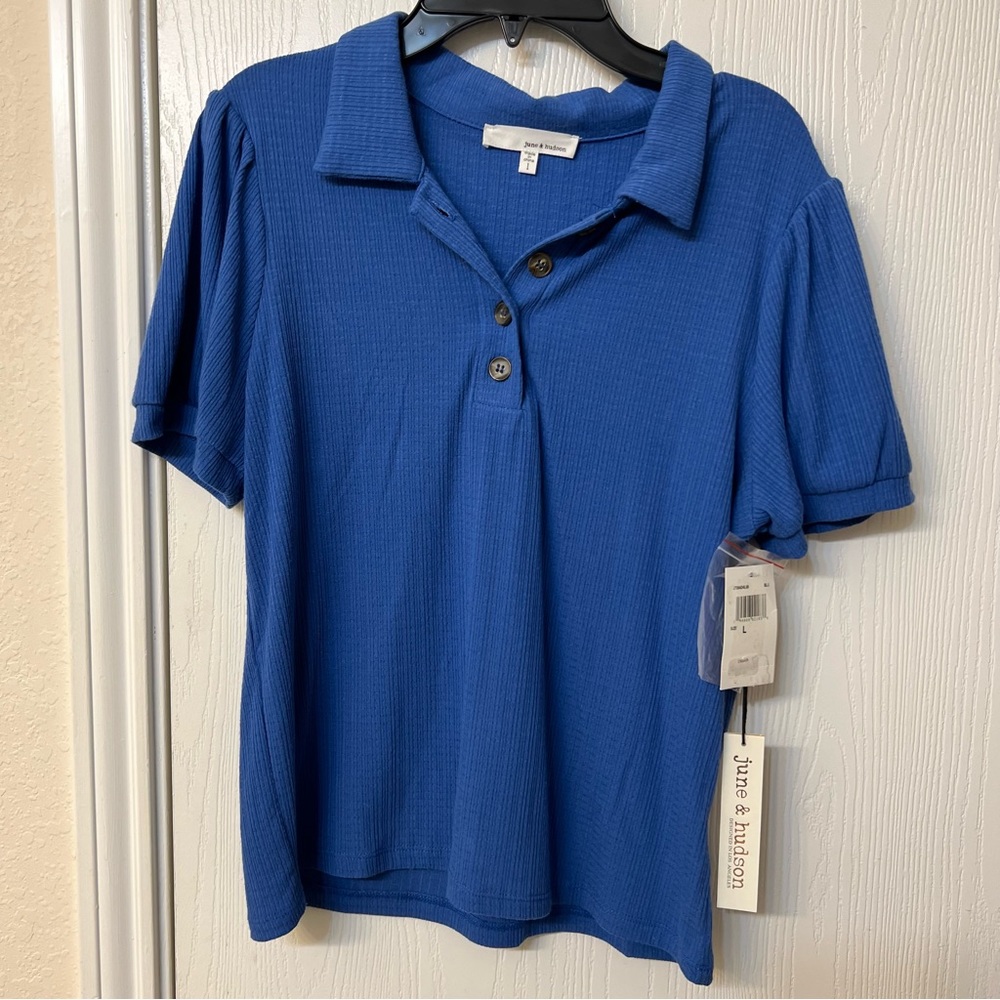 June & Hudson Mesh Knit Woman's Blue Polo - Short-Sleeve, Polyester, Button-Up
